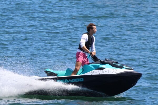 jetski rental valencia (1 2 people)