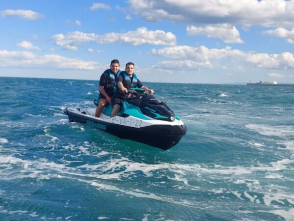 jetski rental valencia (1 2 people)